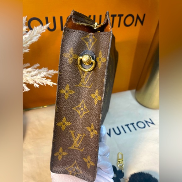 Louis Vuitton Bag and Wallet - Picture 5 of 14